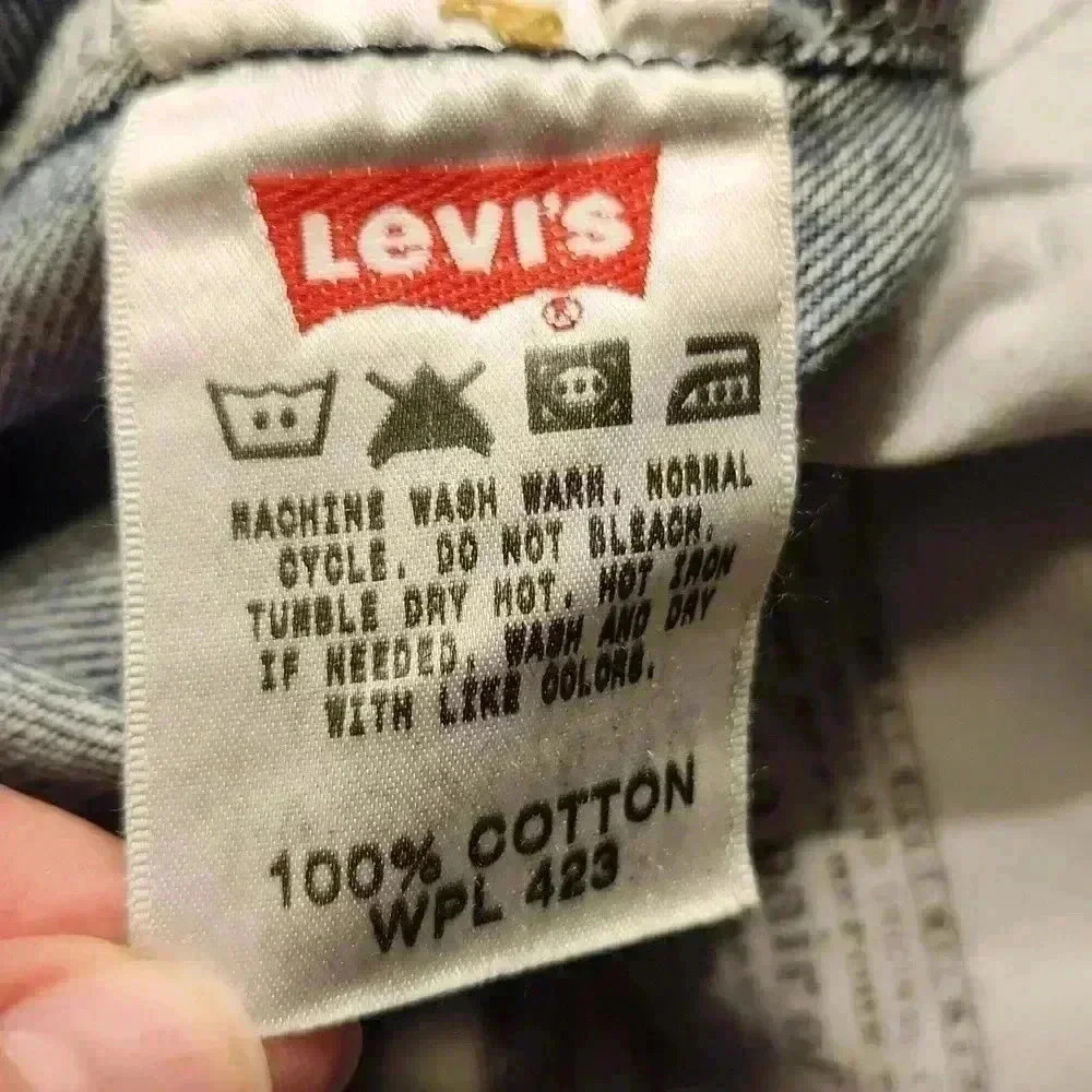 Levi's Button Up Jeans 34x32 - Picture 14 of 16